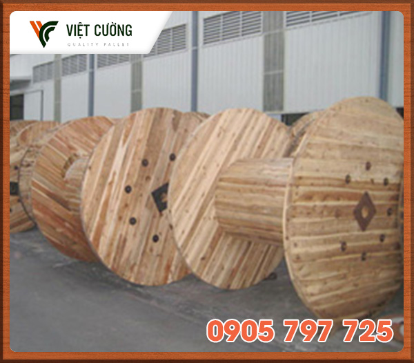 Bobbin gỗ